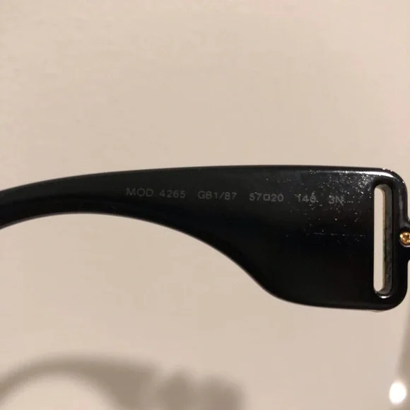 Versace Sunglasses - Picture 8 of 9